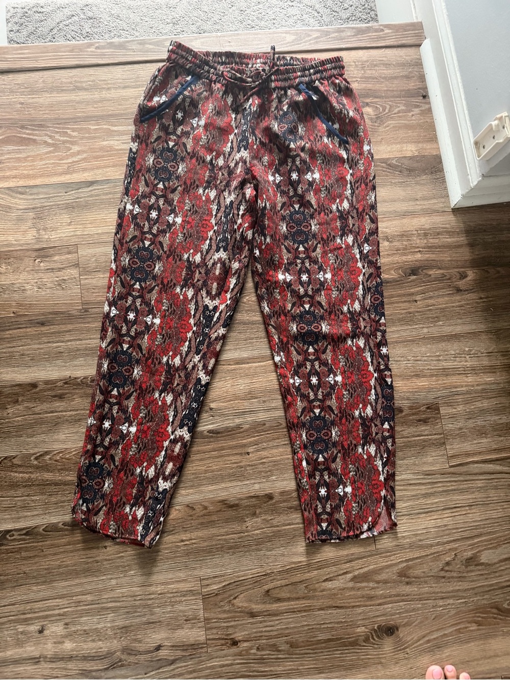 Cartonnier Print Pull-On Pants — Boho Tapered Ankle Pants
